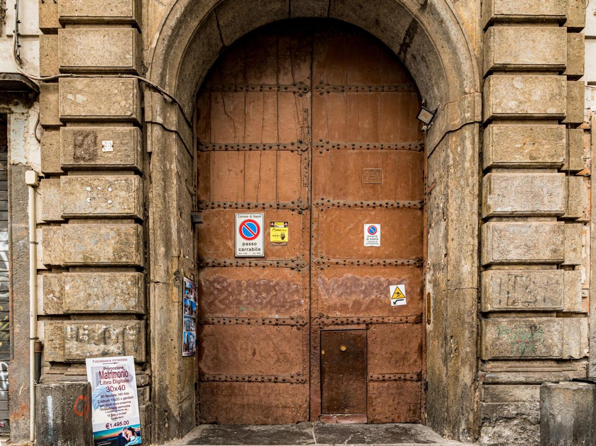 B&B Ruffo Di Bagnara Palazzo Monumentale Neapel Exterior foto